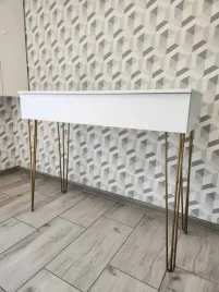 lustro-silver-iv-do-makijazu-makeupu-180x80