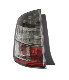 lampa-tylna-lewa-zewnetrzna-toyota-prius-w2