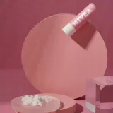 nivea-pielegnujacy-peeling-do-ust-dzika-roza-wit-e-waga-z-opakowaniem-0-1-kg