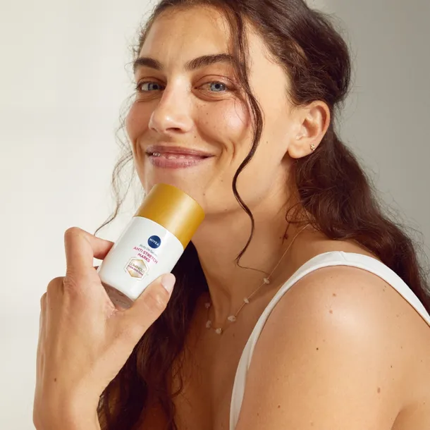 nivea-luminous630-olejek-serum-do-ciala-przeciw-rozstepom-100-ml-rodzaj-serum