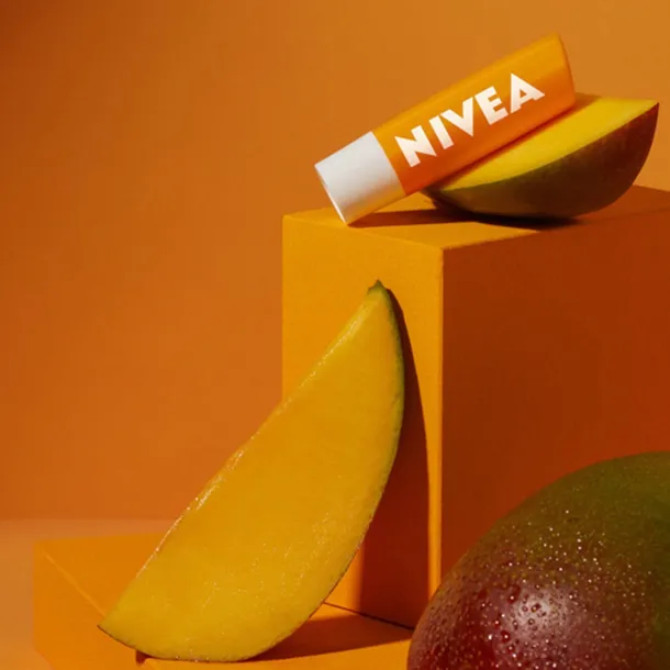nivea-pielegnujaca-pomadka-do-ust-mango-shine-48-g-rodzaj-pomadki