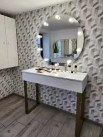 toaletka-ami-100-okragle-zlote-nogi-do-makijazu-makeupu