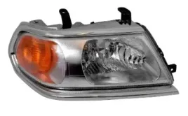 mitsubishi-pajero-sport-reflektor-lampa-przednia