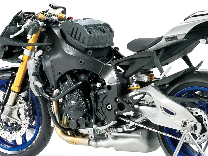 yamaha-yzf-r1m-model-14133-tamiya-produkt-wprowadzony-do-obrotu-na-terenie-ue-przed-13-12-2024-tak