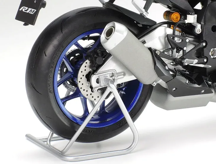 yamaha-yzf-r1m-model-14133-tamiya-stan-zlozenia-do-zlozenia-stan-nowy