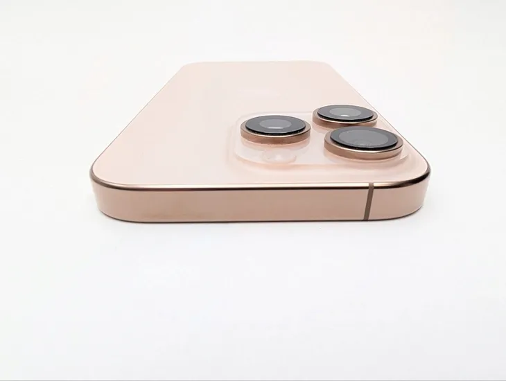 apple-iphone-16-pro-128gb-tytan-pustynny-typ-smartfon