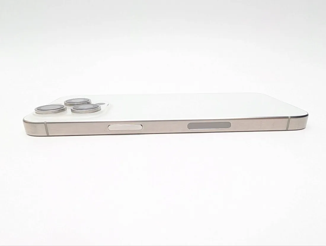 apple-iphone-15-pro-max-512-bialy-or-esim-model-telefonu-iphone-15-pro-max