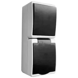 lacznik-wlacznik-hermetyczny-natynkowy-gniazdo