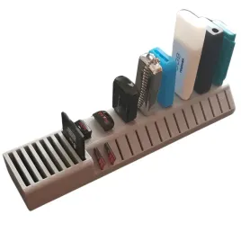 podstawka-na-akcesoria-usb-karty-sd-i-microsd-8-8-15-slotow