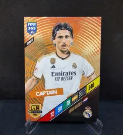 2023-24-panini-fifa-365-luka-modric-real-madryt-oc36