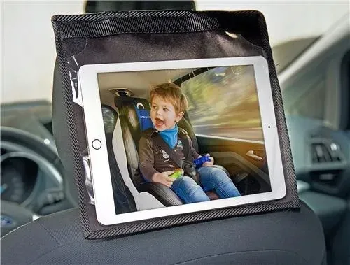 uchwyt-na-tablet-za-zaglowek-samochodowy