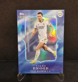 2023-24-topps-bonmati-49-platinum-signe-bruun-real-madryt-au15