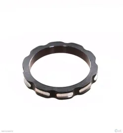 podkladki-dystans-do-sterow-1-1-8-5mm-czarne