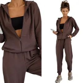 damski-dres-komplet-bawelniany-z-kapturem-821110-s-36-kolor-brazowy
