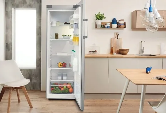 lodowka-jednodrzwiowa-indesit-si6-2-s-eu-srebrny-323l-37-db-167-cm-stan-nowy