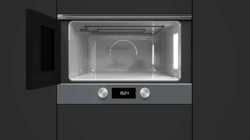 kuchenka-mikrofalowa-teka-ml-8220-bis-l-39-cm-z-grillem-podstawa-ceramiczna-stan-nowy