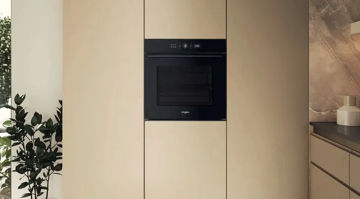 piekarnik-whirlpool-woi5s8hm1sba-73l-czarny-para-pizza-airfry-grill-6-zmysl-model-woi5s8hm1sba