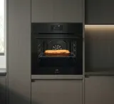 piekarnik-electrolux-lof6p16z-grill-pizza-pyroliza-led-sensecook-termoobieg-kolor-dominujacy-czarny
