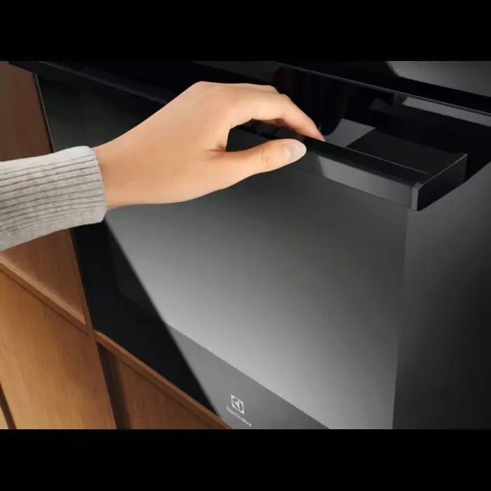 piekarnik-electrolux-lof6p16z-grill-pizza-pyroliza-led-sensecook-termoobieg-stan-nowy