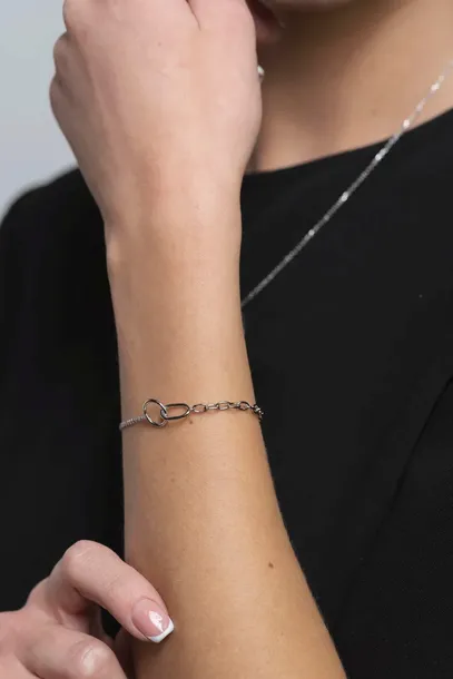 srebrna-bransoletka-mix-chains-kolor-dominujacy-srebrny