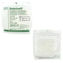 opatrunek-do-opracowywania-rany-debrisoft-pad-10x10cm-jalowy-1szt-lohmann