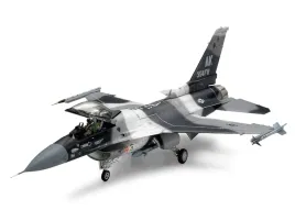samolot-lockheed-f-16c-n-aggressor-model-61106-tamiya