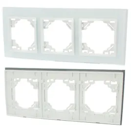 ramka-wlacznika-gniazd-szklana-swiatla-potrojna