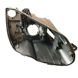 mercedes-c-klasa-w205-lift-obudowa-puszka-lampy-p