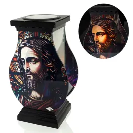 znicz-solarny-witrazowy-z-wizerunkiem-pana-jezusa-32cm-wysokosci-or-24h