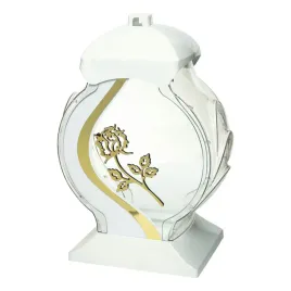okragly-elegancki-znicz-nagrobny-z-kwiatem-rozy-bialo-zloty