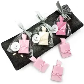 perfum-upominek-prezent-na-18-urodziny-dla-gosci