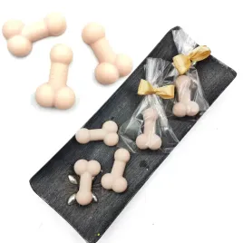 prezent-na-wieczor-panienski-penis-mydlo-gs001098