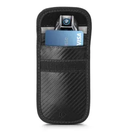etui-pokrowiec-blokujacy-sygnal-rfid-carbon