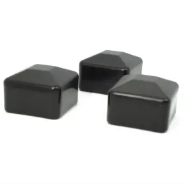 nasadka-zewnetrzna-na-slupek-zaslepka-czarny-50x50-mm-3-szt