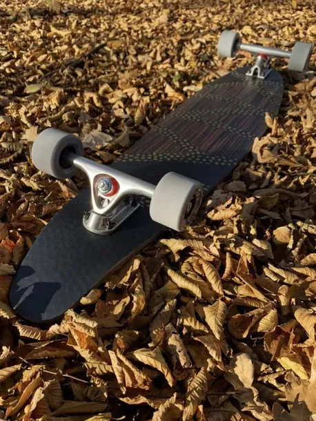 longboard-switch-boards-lynx-pintail-klasa-lozysk-abec-9