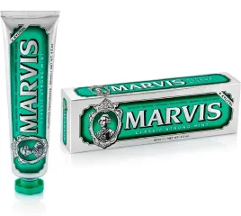 marvis-odswiezajaca-pasta-do-zebow-z-fluorem-classic-strong-mint-85ml