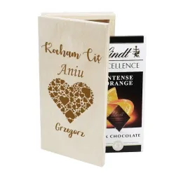 prezent-na-walentynki-pudelko-na-czekolade-grawer