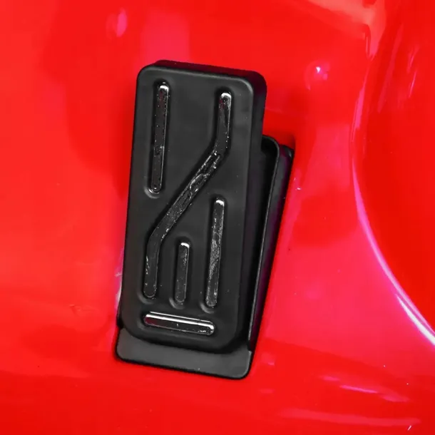 range-rover-evoque-na-akumulator-czerwony-mp3-led-stan-nowy-marka-ramiz