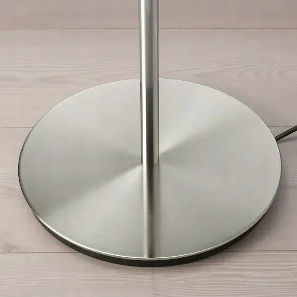 ikea-ringsta-skaftet-lampa-podlogowa-niklowano-kolekcja-skaftet