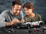 lego-technic-porsche-911-rsr-42096-material-plastik