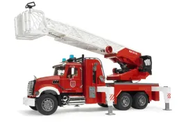 bruder-mack-granite-straz-pozarna-z-pompa-02821