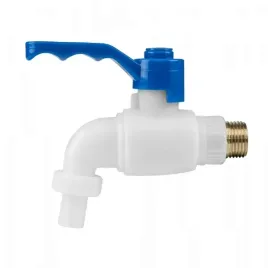 bradas-kran-plastikowy-wejscie-stalowe-gz1-2