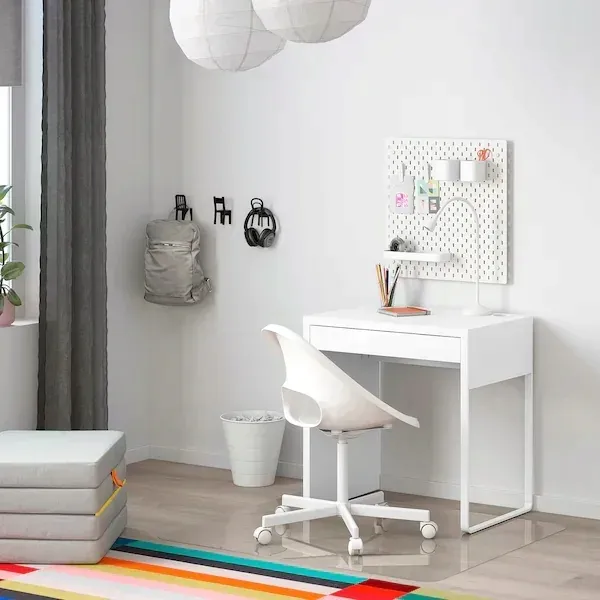 ikea-micke-biurko-73x50-bialy-kolekcja-9573794510