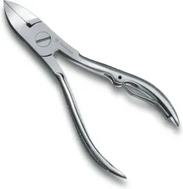 szwajcarskie-cazki-do-paznokci-victorinox-8-2023-11