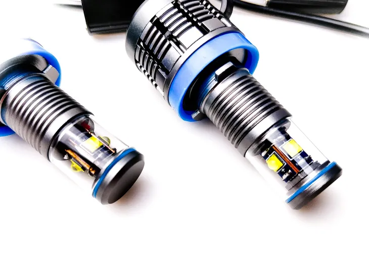 ringi-led-3w1-bmw-e81-e82-e87-e88-e89-markery-h8-stan-nowy-producent-czesci-shr-germany