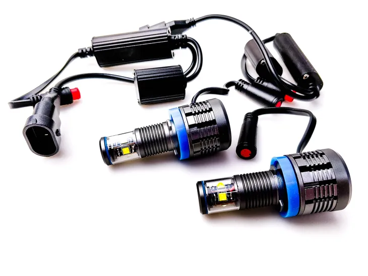 ringi-led-3w1-bmw-e81-e82-e87-e88-e89-markery-h8-stan-nowy-stan-opakowania-oryginalne