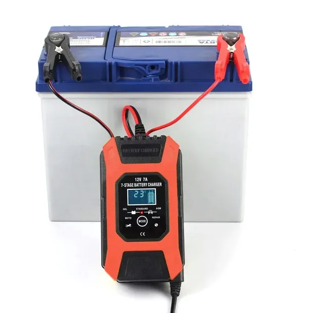 ladowarka-prostownik-do-akumulatora-12v-7a-lcd-hit-marka-inna-natezenie-maksymalne-7-a