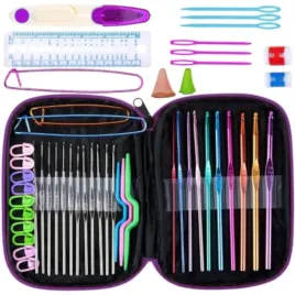 zestaw-szydelek-50-el-do-szydelkowania-w-etui-piorniku-szydelka-aluminiowe