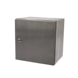 obudowa-hermetyczna-ip65-500x500x210-stal-nierdzewna-szlifowana-z-plyta-mon