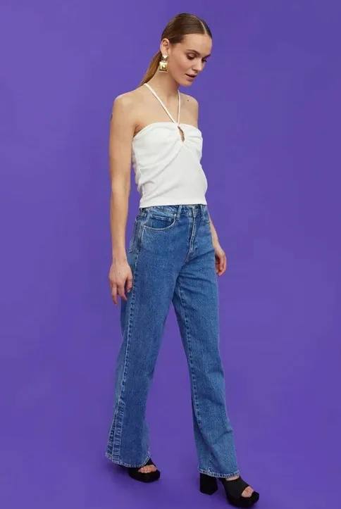 a0e101-bialy-top-krotki-vero-moda-m-stan-nowy